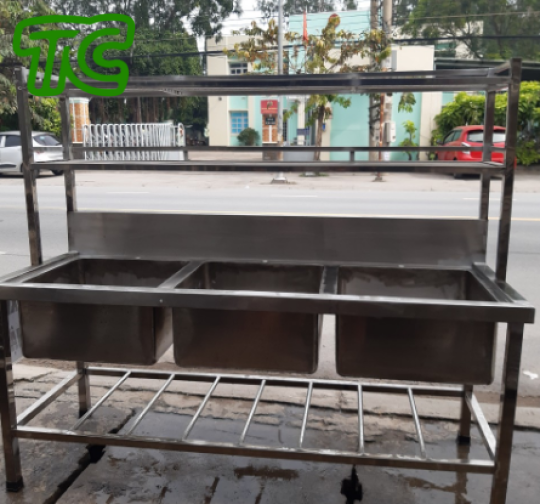 Chậu rửa inox 100% 3 hộc có kệ